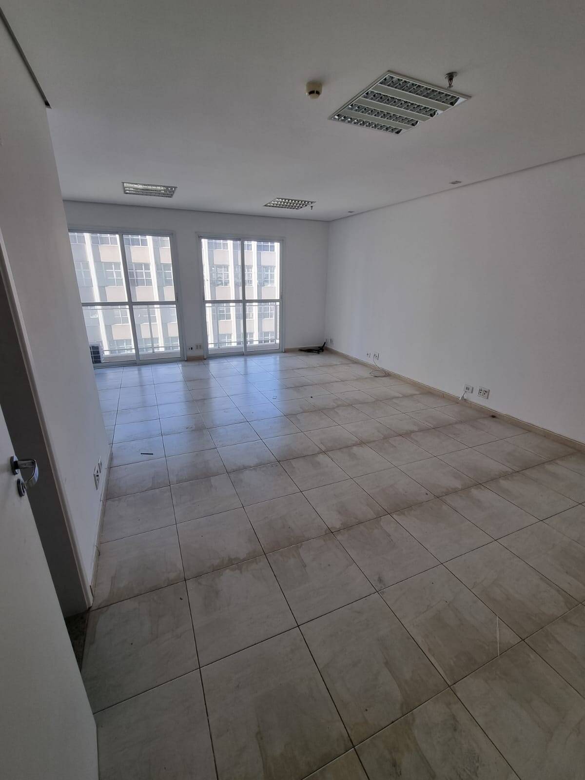 #1644 - Sala para Locação em São Paulo - SP