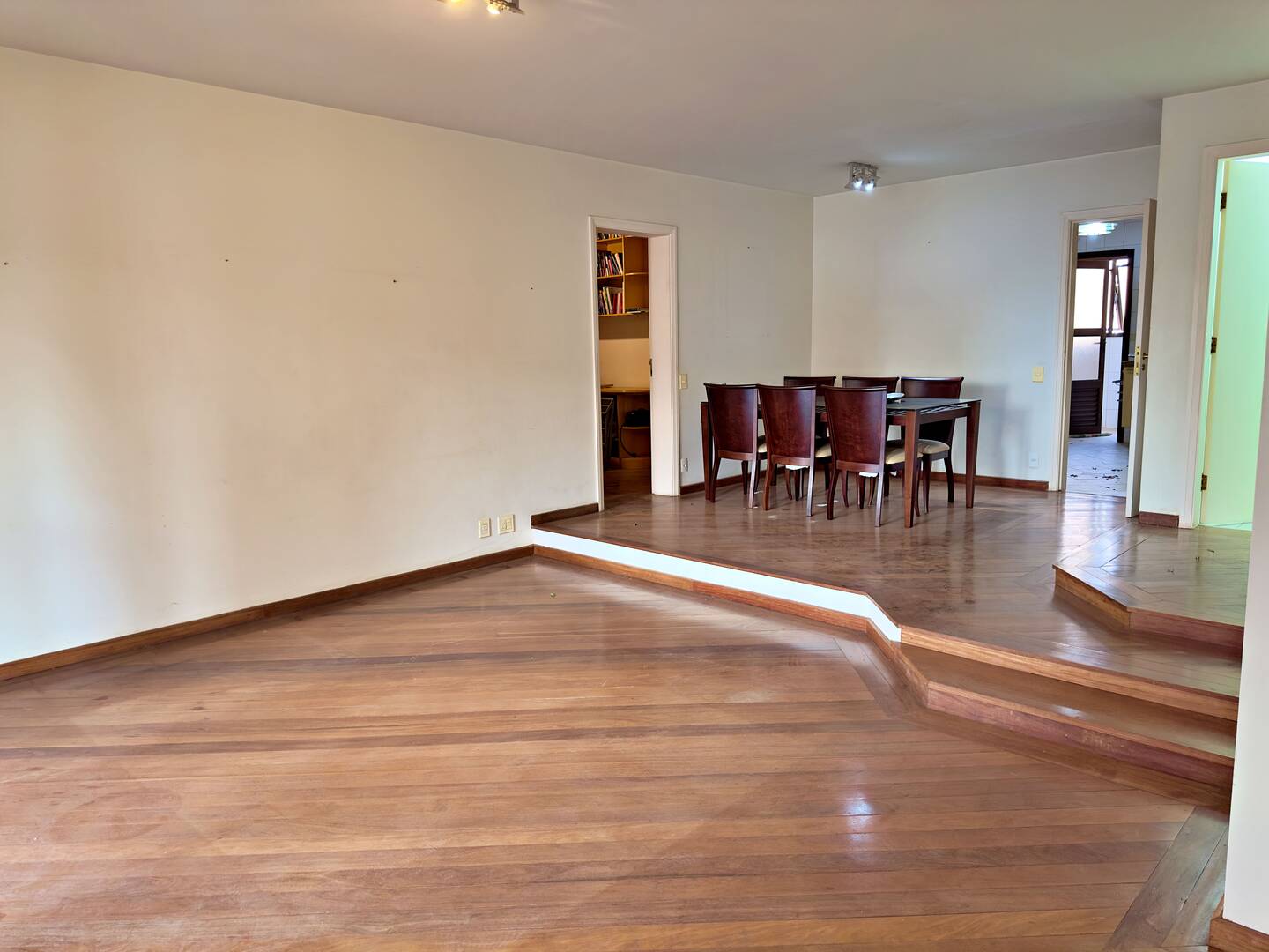 #1654 - Apartamento para Venda em São Paulo - SP