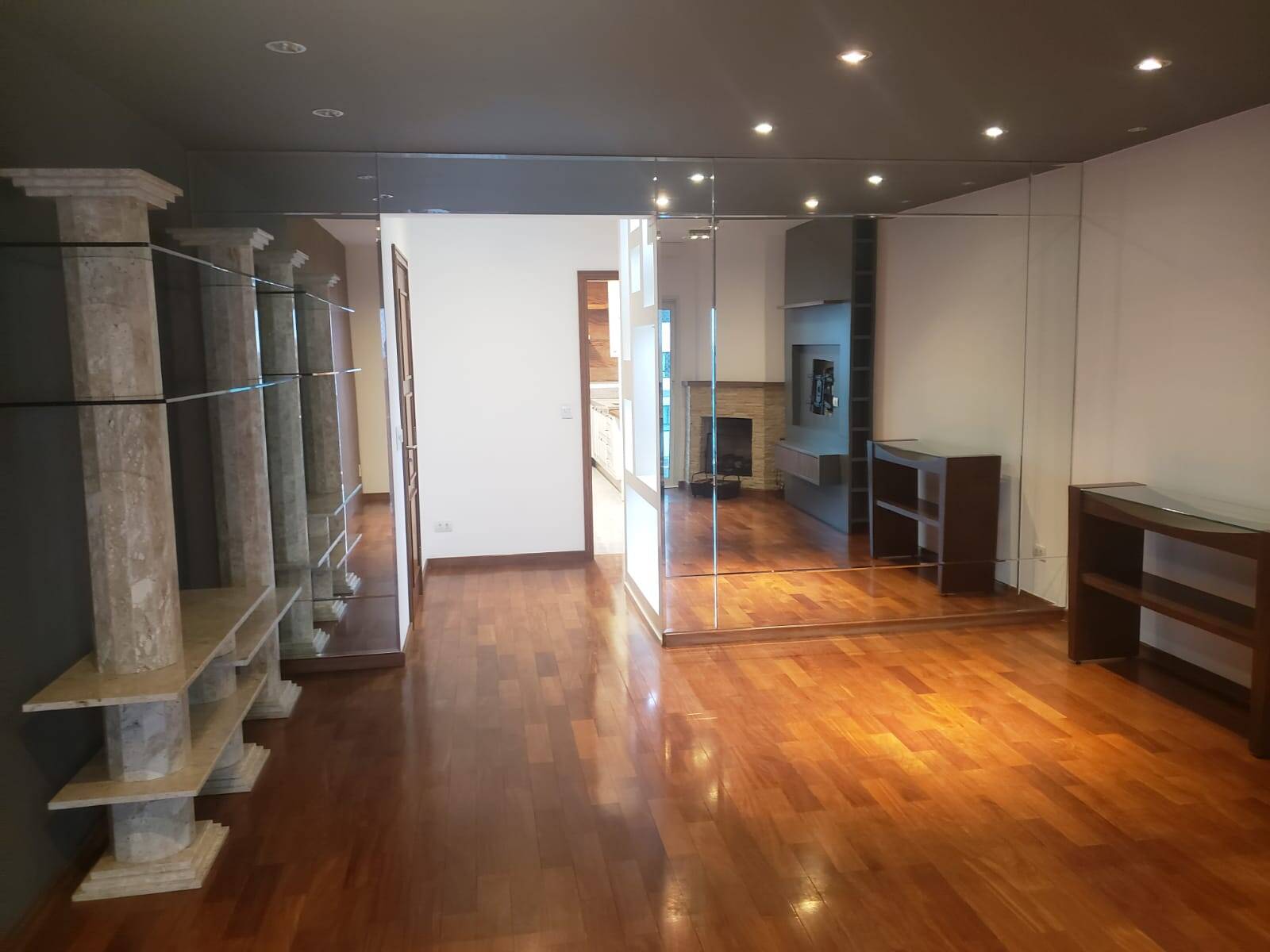 #1682 - Apartamento para Locação em São Paulo - SP