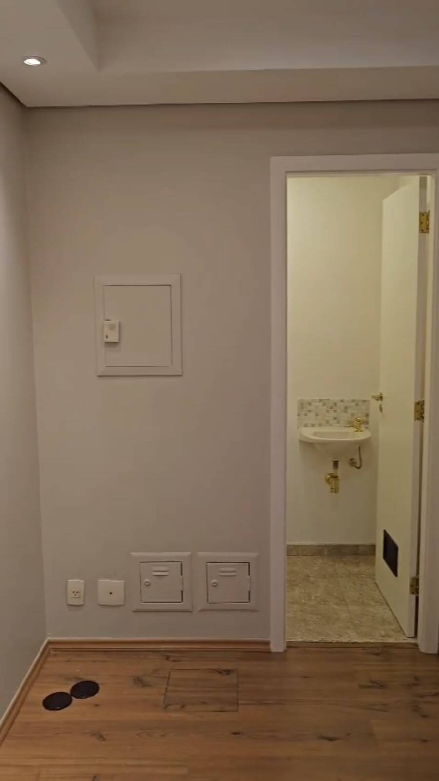 #1689 - Sala para Venda em São Paulo - SP