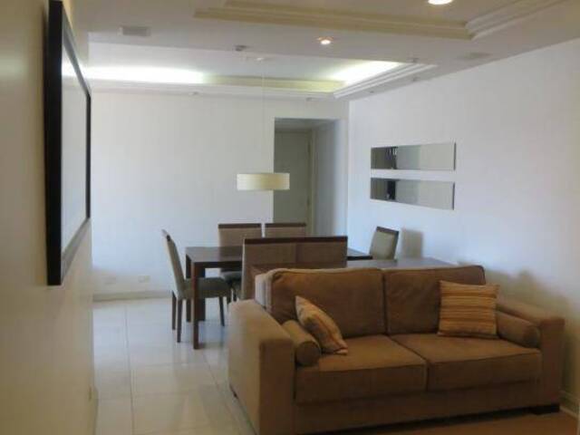 #596 - Apartamento para Venda em São Paulo - SP - 2