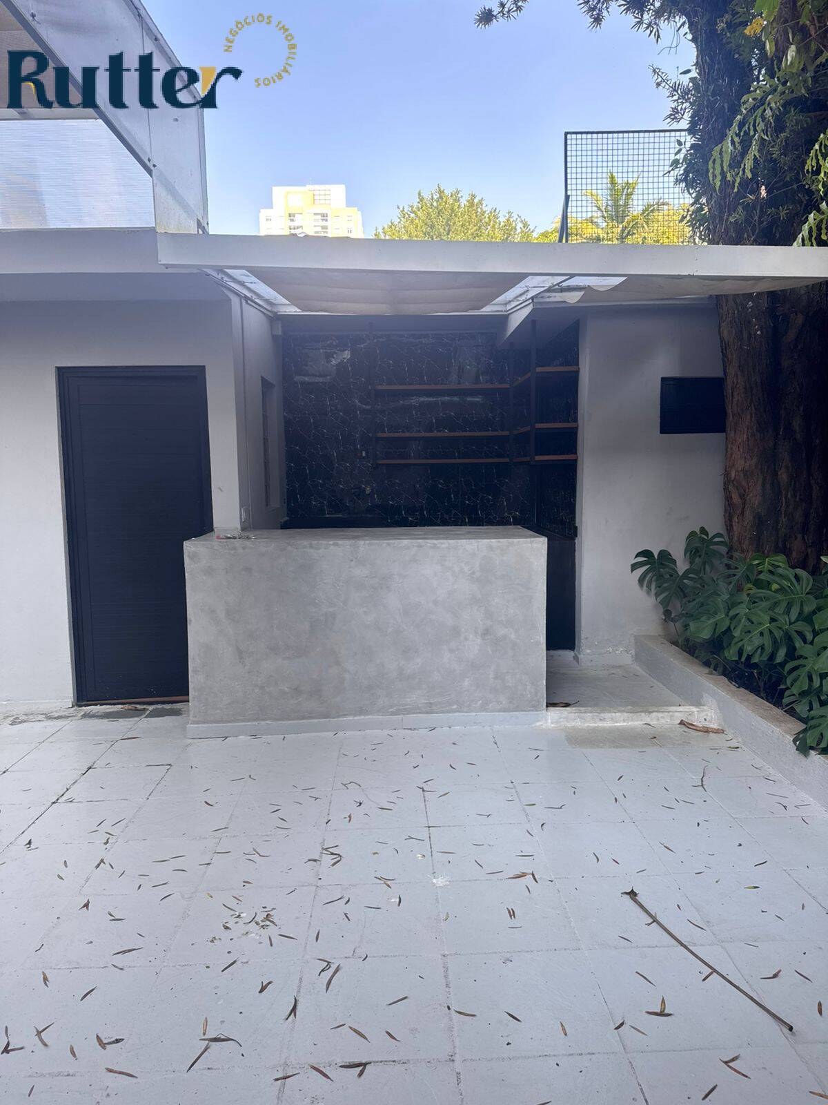 Casa à venda e aluguel com 5 quartos, 500m² - Foto 10