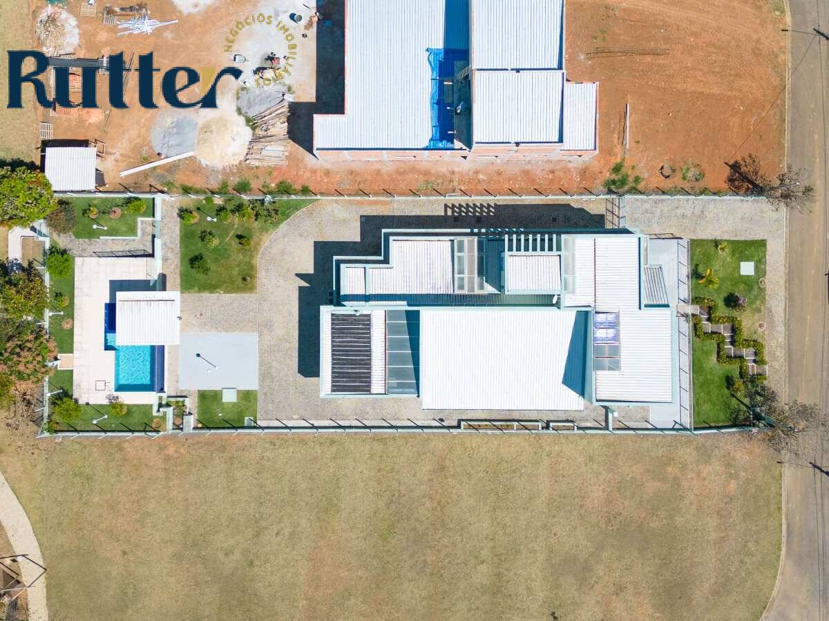 Casa, 4 quartos, 1055 m² - Foto 4